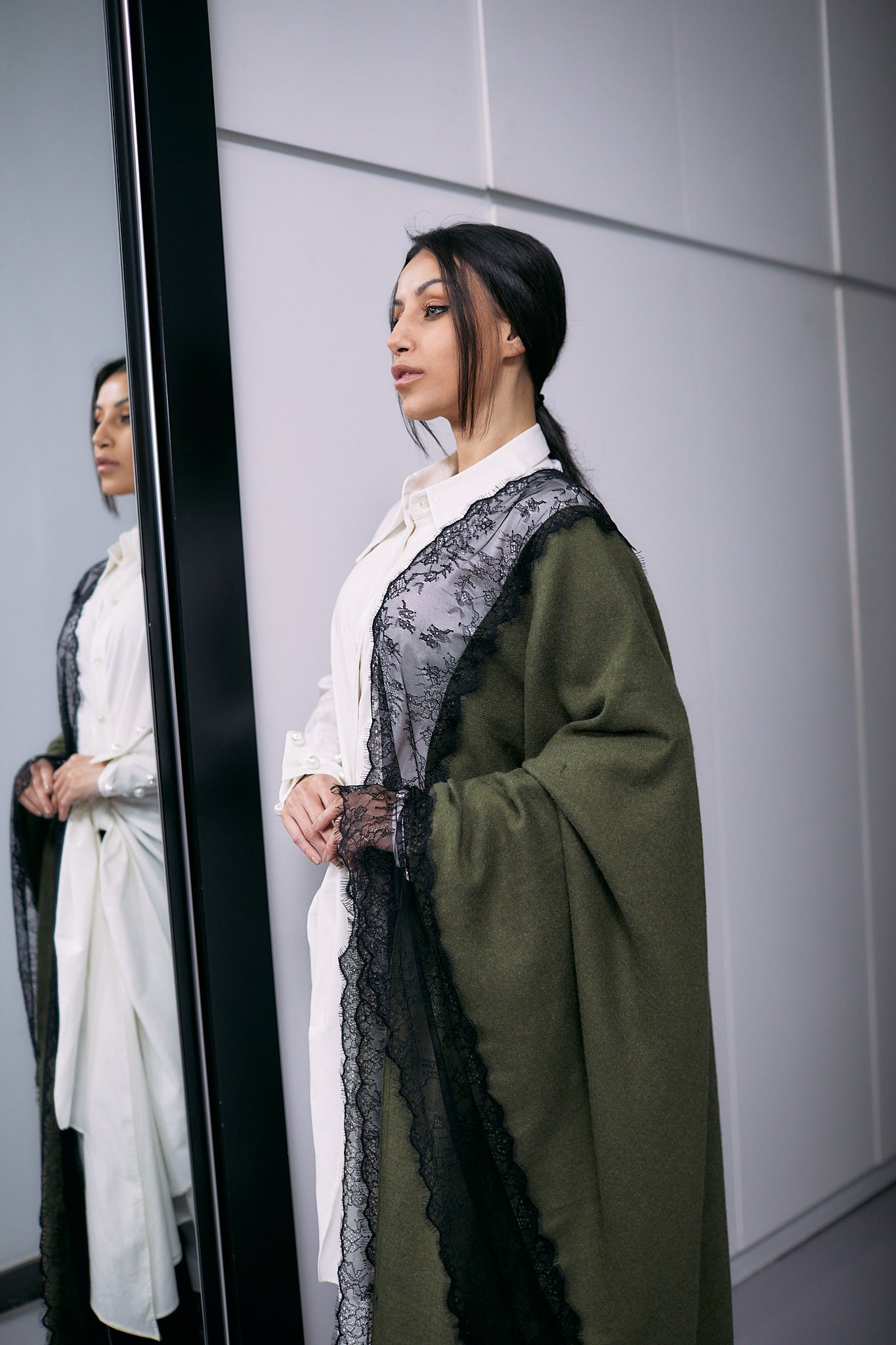 Olive Wool Shawl With Black Dantel